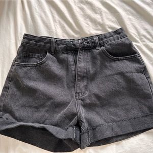 Petal and pup shorts